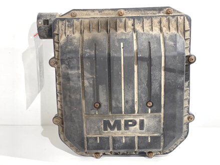 Kryt filtru vzduchu Skoda Fabia III Kombi (NJ5) 2014 - 2022 04C129611J