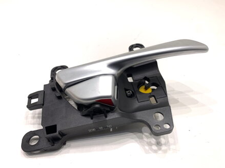 Klika vnitřní pravá přední Hyundai Tucson (TL, TLE) 2015 - 2022