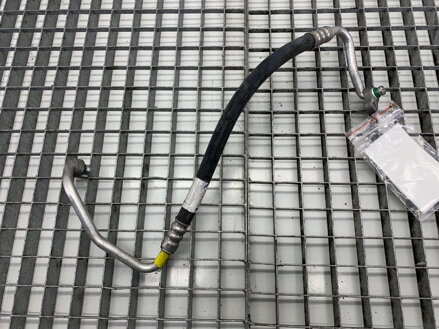 Hadice klimatizace Hyundai Tucson (TL, TLE) 2015 - 2022 97762-D7300