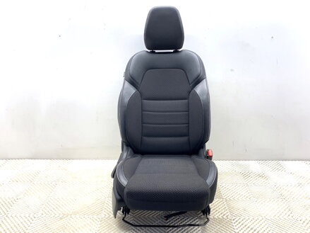 Sedadlo pravé přední Renault Arkana I (LCM_) 2019 - 2022