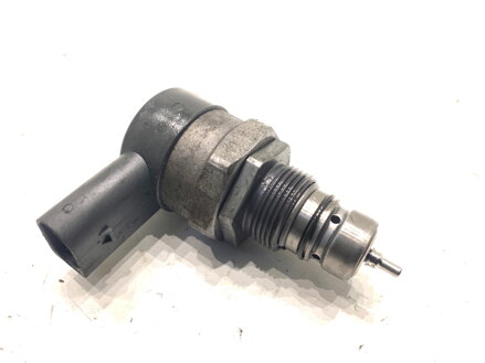 Regulátor tlaku paliva VW Sharan (7N1, 7N2) 2010 - 2022 057130764AB