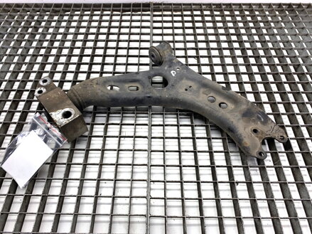 Rameno pravé přední VW Passat B7 (362) 2010 - 2015