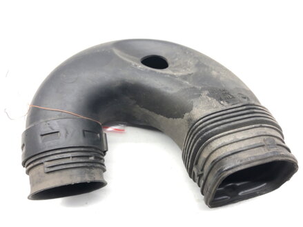 Vzduchové potrubí VW Passat B7 (362) 2010 - 2015 3C0129618D