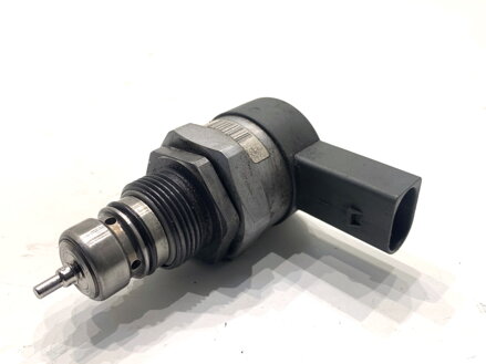 Regulátor tlaku paliva Seat Alhambra (710, 711) 2010 - 2022 057130764AB