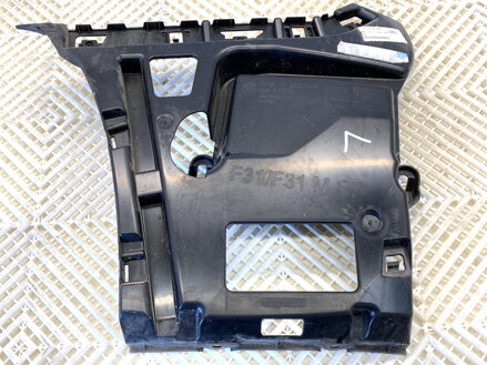 Držák nárazníku levý zadní BMW 3 Touring (F31) 2012 - 2019 7260463
