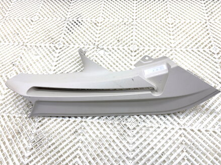 Kryt sloupek zadní vodící lišta rolet levý BMW 5 Touring (G31) 2017 - 2022 7385489