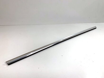 Lišta stírací zadní pravá Audi A5 (F53, F5P) 2016 - 2022 8W8853763