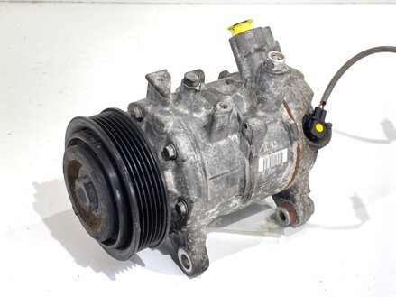 Kompresor klimatizace BMW 3 Touring (F31) 2012 - 2019 9330831