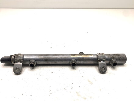 Vstřikovací rampa S čidlem Mercedes-benz Class M (W166) 2011 - 2015 A6420703095