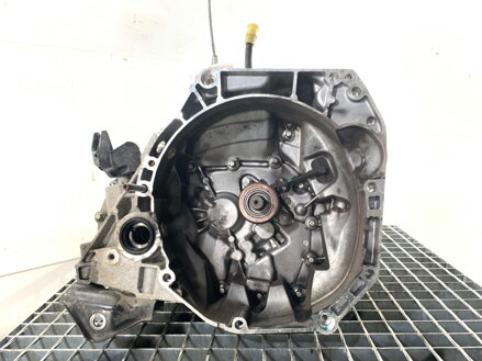 Převodovka Dacia Sandero III 2021 - 2022 JH3928