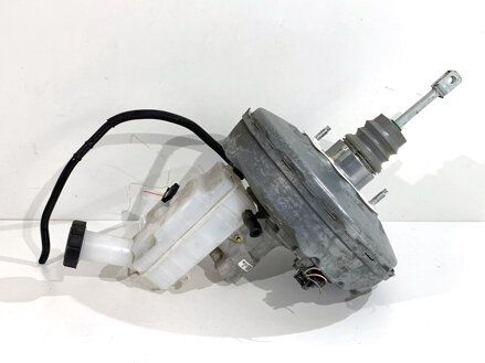 Posilovač brzd Dacia Sandero III 2021 - 2022 472101095R