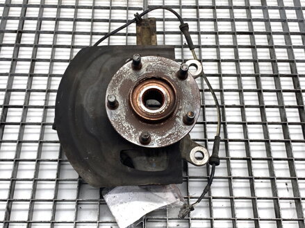 Otoč pravá přední Renault Koleos I (HY_) 2008 - 2022