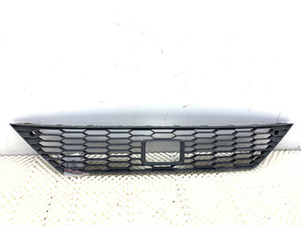 Mřížka nárazníku přední středová lift facelift Seat Leon (5F1) 2012 - 2022