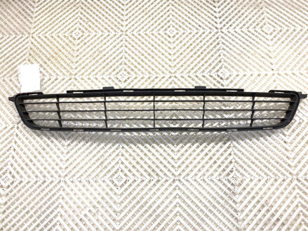 Mřížka nárazníku přední Toyota Corolla Sedan (_E15_) 2006 - 2022 53112-02090