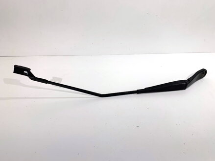 Stěrač pravý přední Volvo V40 Liftback (525, 526) 2012 - 2022 31276060