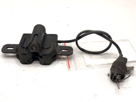 Zámek kapoty levý Volvo V40 Liftback (525, 526) 2012 - 2022