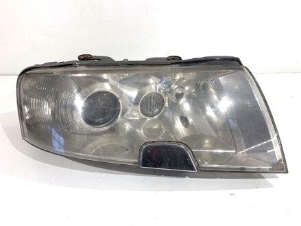 Světlo pravé přední Skoda Superb I (3U4) 2001 - 2008