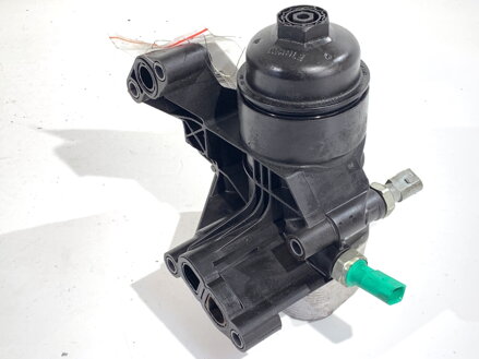 Základna filtru oleje Skoda Superb III (3V3) 2015 - 2022 03N117021