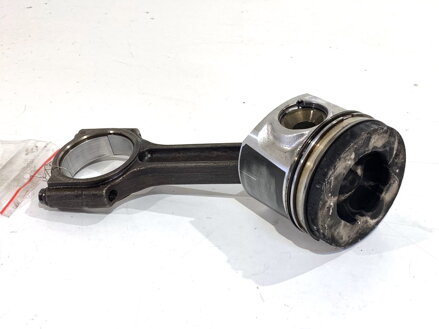 Píst S ojnicí Renault Master III (EV, HV, UV) 2010 - 2022