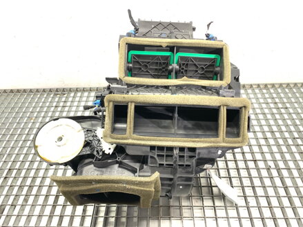 Radiátor topení Ford USA Escape III 2012 - 2019 GV61-19B555-N