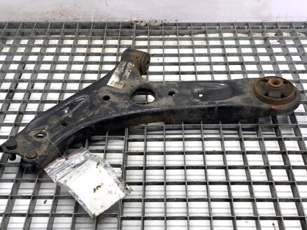 Rameno levé přední KIA CEE ' D Sportswagon (JD) 2012 - 2018