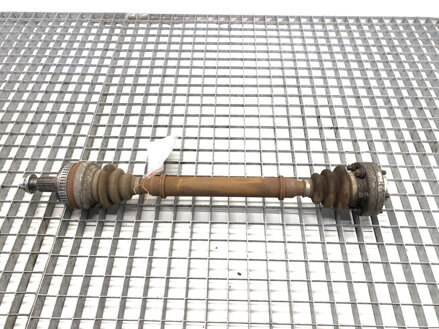 Poloosa levá zadní BMW 3 (E90) 2004 - 2012