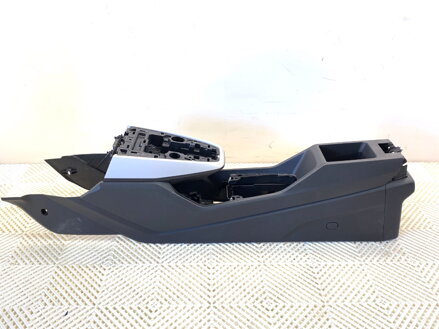 Tunel středový Audi Q4 Sportback (F4N) 2021 - 2022 89A863242