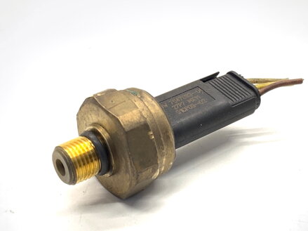 Čidlo tlaku paliva BMW 1 (E87) 2003 - 2013 7547883