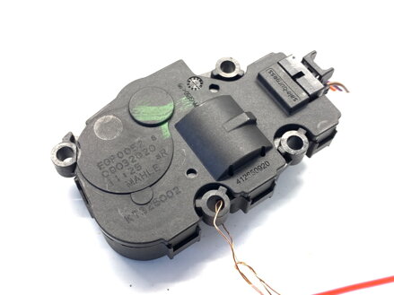 Motor radiátoru topení BMW X5 (G05, F95) 2018 - KT325002