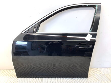 Dveře levé přední BMW 5 Touring (E61) 2004 - 2010 668