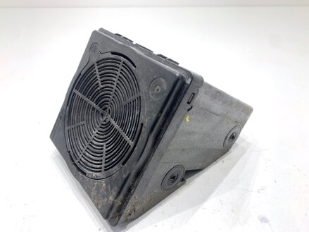 Generator zvuku motoru Audi Q4 Sportback (F4N) 2021 - 2022 89A035335