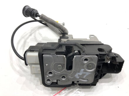 Zámek dveří levý přední Volvo XC60 II (246) 2017 - 2022 31349894