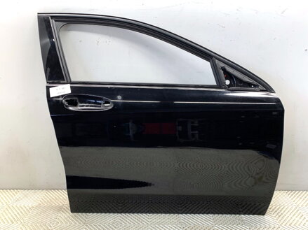 Dveře pravé přední Mercedes-benz Class GLA (X156) 2013 - 2022