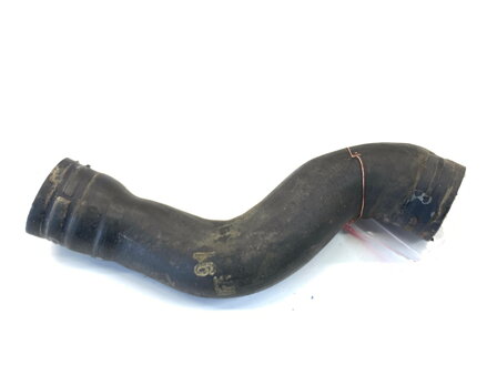 Potrubí vody Mercedes-benz Class GLA (X156) 2013 - 2022 2465010482