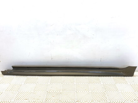 Lišta prahová levá Toyota Yaris (_P21_, _PA1_, _PH1_) 2020 -