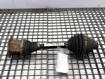 Poloosa levá přední Audi A5 (8T3) 2007 - 2017 8K0407271E