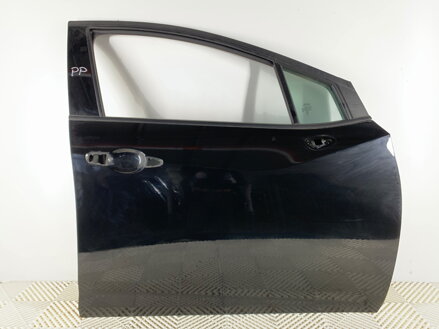 Dveře pravé přední Nissan Micra V (K14) 2016 - 2022 TEGNE