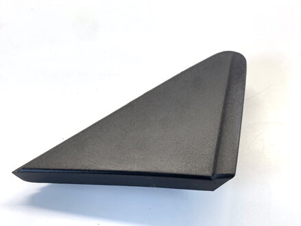 Trojúhelník záslepka blatník pravá Nissan Micra V (K14) 2016 - 2022 638705FA0A