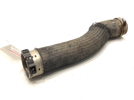 Vzduchové potrubí Peugeot 3008 SUV (MC_, MR_, MJ_, M4_) 2016 - 2022 9826259080