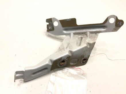 Konzole blatníku pravý Peugeot 3008 SUV (MC_, MR_, MJ_, M4_) 2016 - 2022