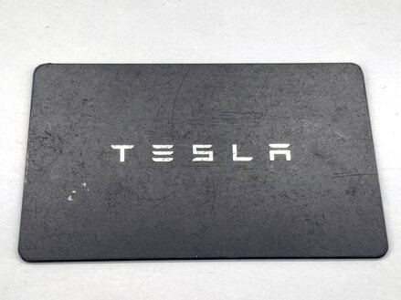 Klíč Tesla Model Y (5YJY) 2019 - 2022