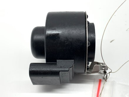 Ventil elektroventil Tesla Model Y (5YJY) 2019 - 2022 1501100-CL-C