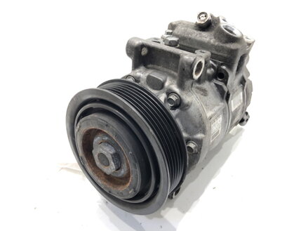Kompresor klimatizace Audi A6 C7 Avant (4G5, 4GD) 2011 - 2018 4G0260805D