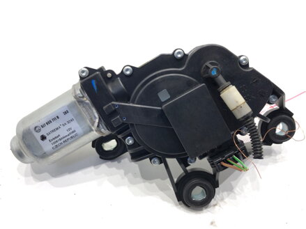 Motorek stěračů zadní Skoda Superb II Kombi (3T5) 2009 - 2015 5J7955711B