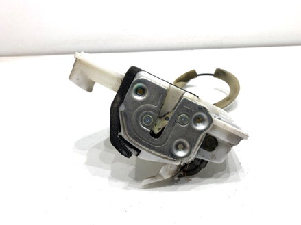 Zámek dveří levý přední Mazda 3 (BM, BN) 2013 - 2022