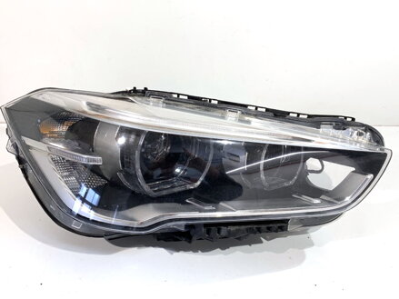 Světlo pravé přední BMW X1 (F48) 2014 - 2022 7495004
