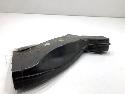 Volant vzduchu Audi A4 B7 Avant (8ED) 2004 - 2008 8E0129618