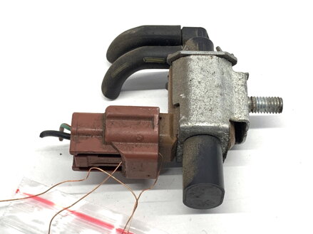 Ventil podtlaku Mazda 6 Kombi (GH) 2007 - 2013 K5T4659