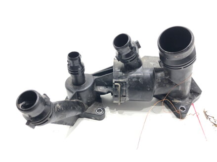 Kryt termostatu BMW X5 (G05, F95) 2018 - 8576289