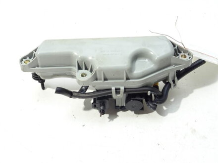 Regulátor nádržka podtlaku Volvo V40 Liftback (525, 526) 2012 - 2022 31480478